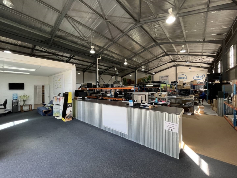 To Let commercial Property for Rent in Montague Gardens Western Cape